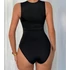 DK - Elegáns, egyvállas fodros body, geometriai mintás